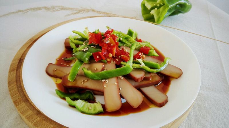 yuan_e4789463c4fc0187f88dd81a2fe13504.jpg