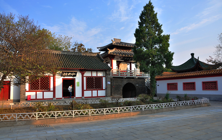 仁术馆春台亭.jpg